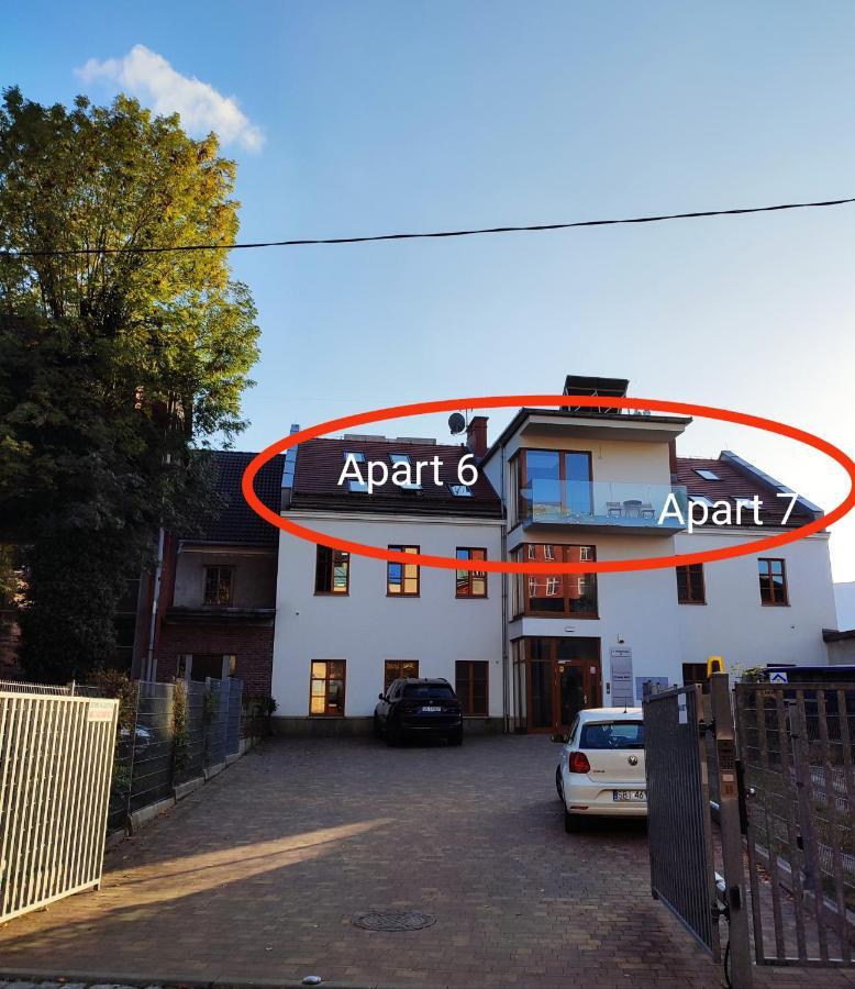 Apartament"Nad Niwka 7" Z Bezplatnym Zamykanym Parkingiem Bielsko-Biala Exterior photo
